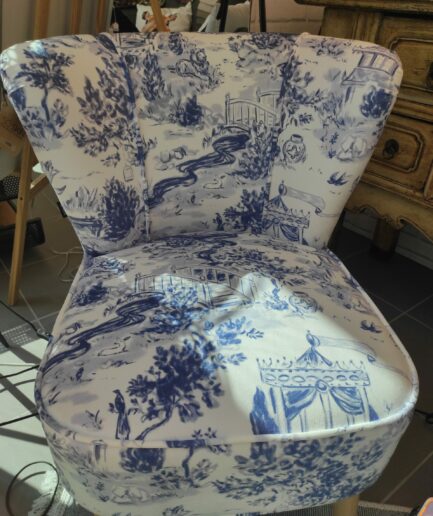 Fauteuil Gatsby Jardin de Jouy bleu