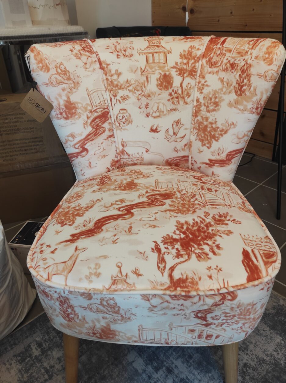 Fauteuil Gatsby Jardin de Jouy rouge